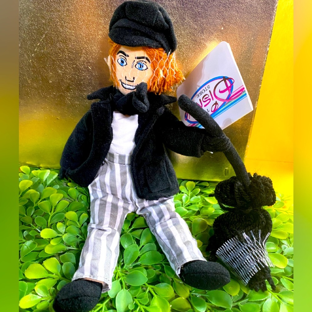 DISNEY STORE NWT 1990’s MARY POPPINS BERT COLLECTIBLE BEAN BAG PLUSH